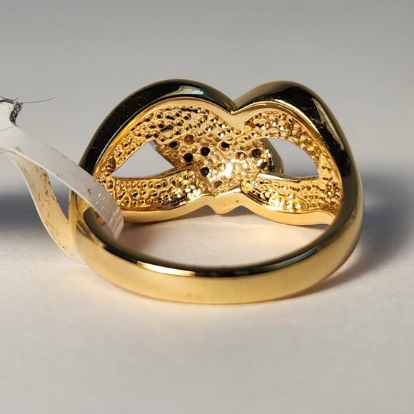 VTG NWT 5.46g .10ctw Diamond Round Baguette Style 18K Yellow Gold Over Ring Sz 7 - Picture 4 of 10